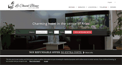 Desktop Screenshot of hotelarles-chevalblanc.com